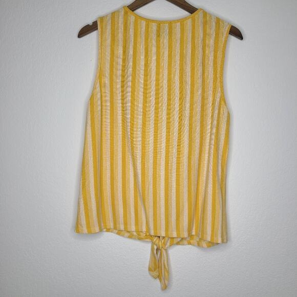 W5 Yellow Striped Tie Hem Tank Top Large Button Front - Picture 4 of 7